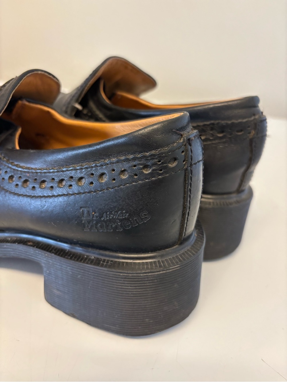 Vintage Dr. Martens Leather Slip On Brogued Chunky Heeled Shoes Women’s Size 5 - Picture 9 of 12
